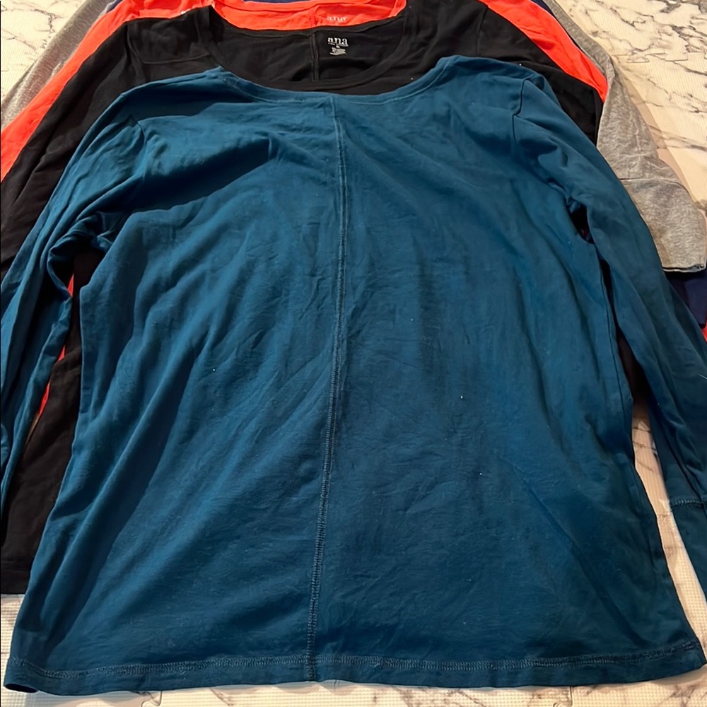 a.n.a womens Teal Long Sleeve stretch modal Tee